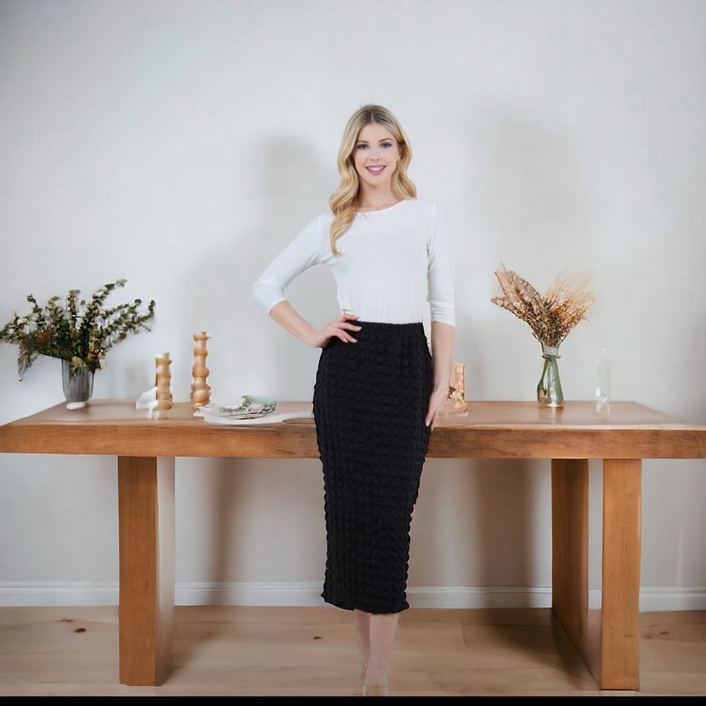Black Textured Boutique Skirt